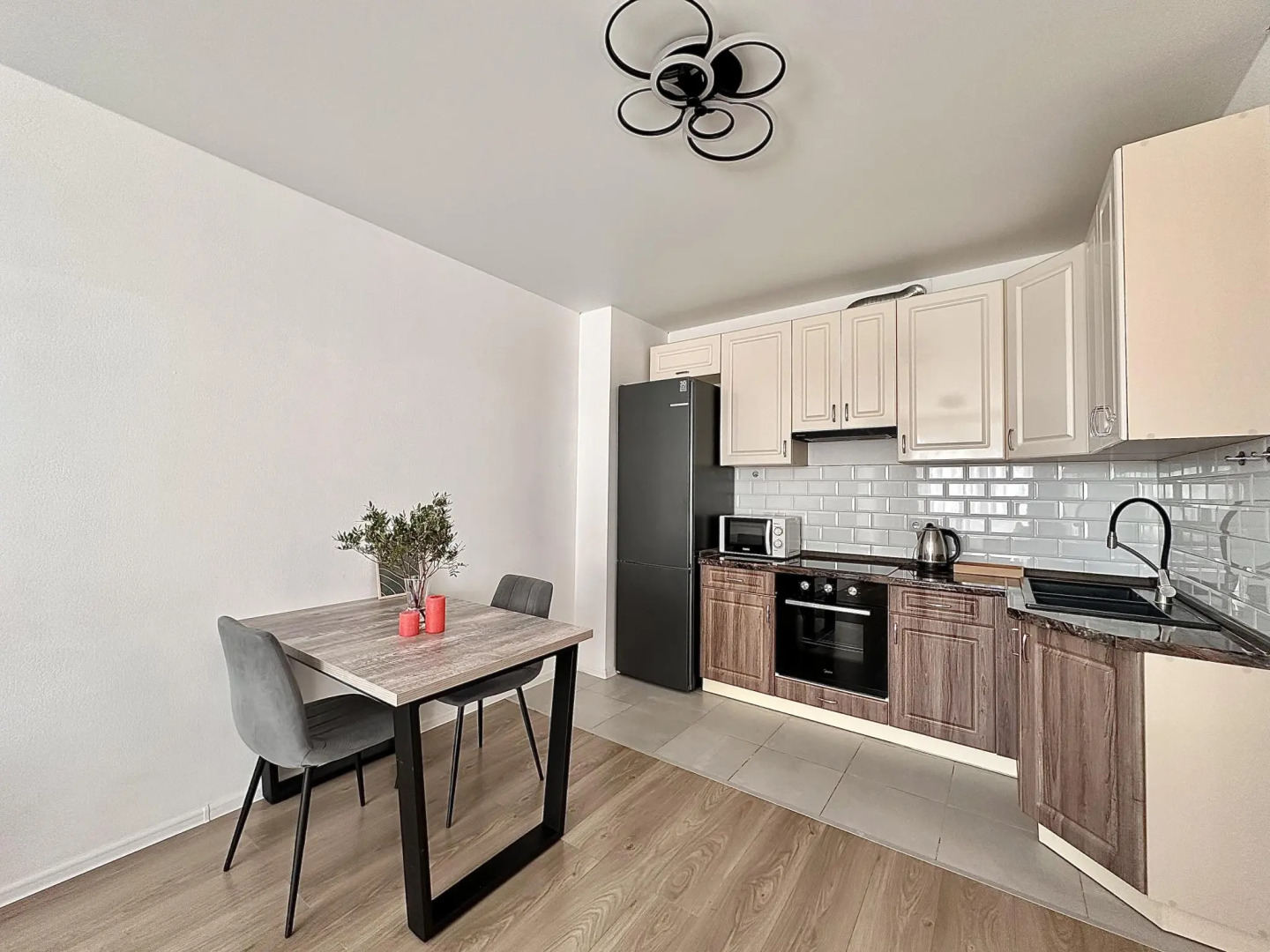 Viktory Apart (Виктори Апарт) на улице Сосновая 5