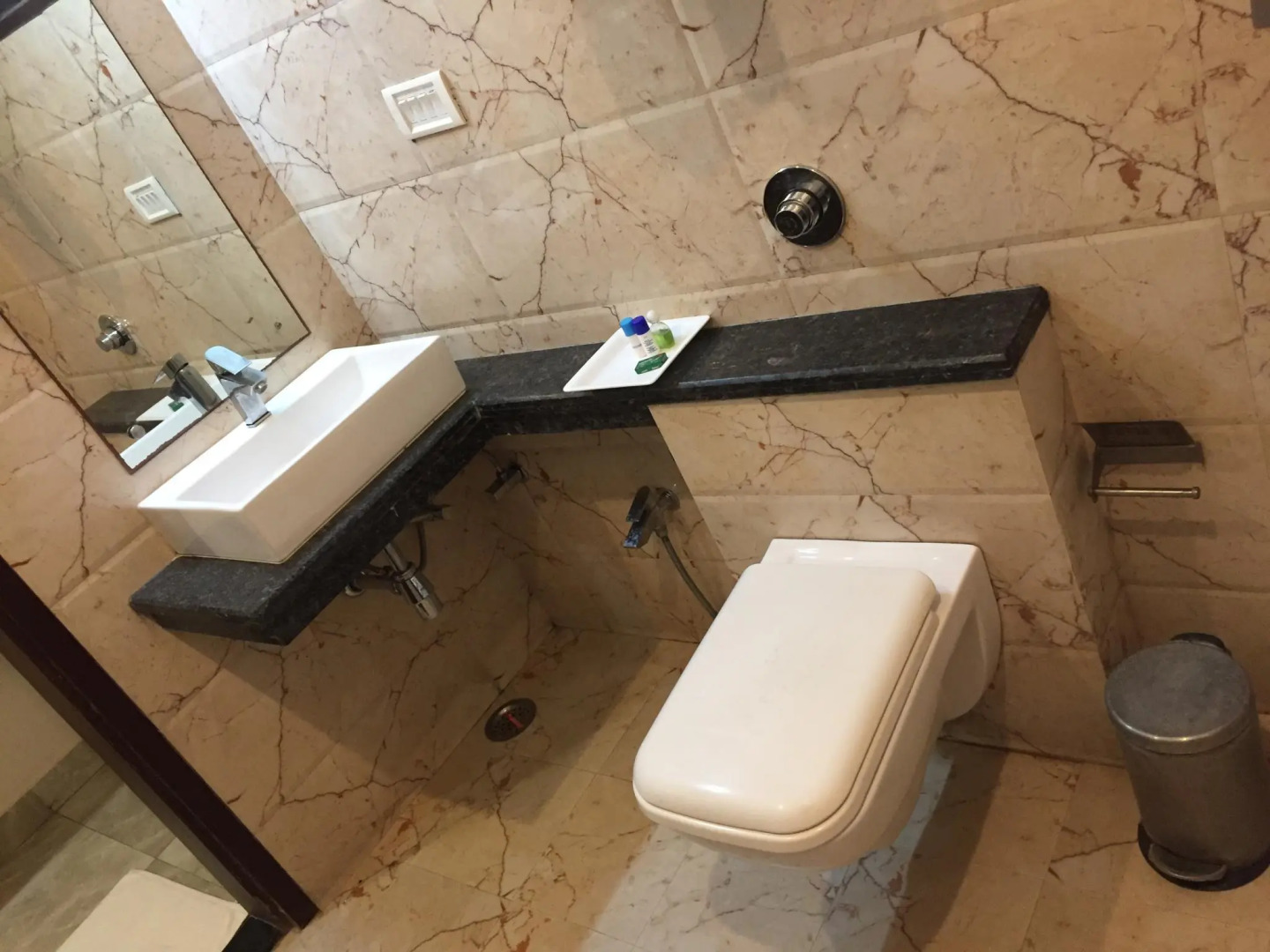 Hotel Park Plaza Varanasi