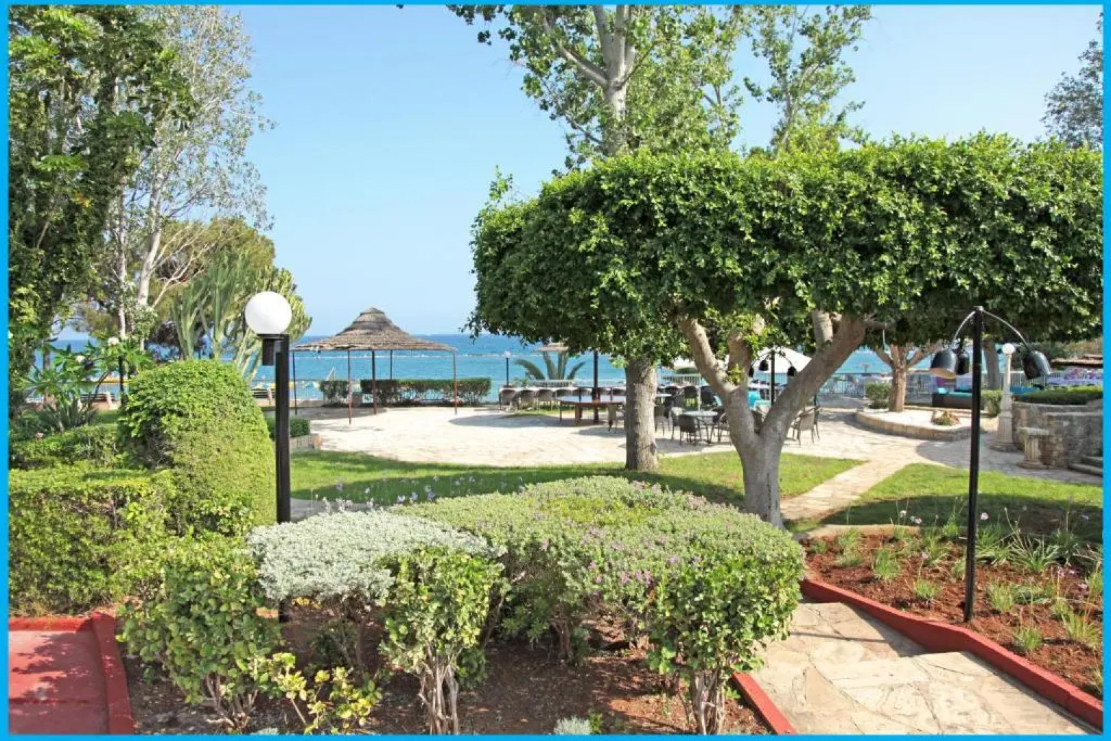 Poseidonia Beach Hotel