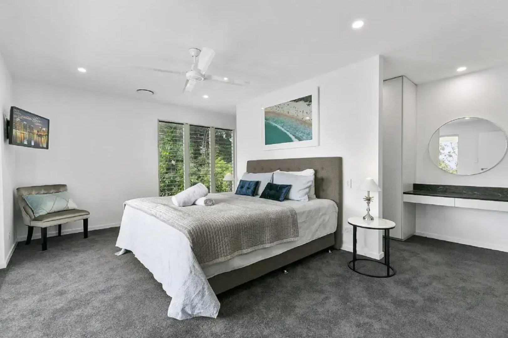 Angler Apartment