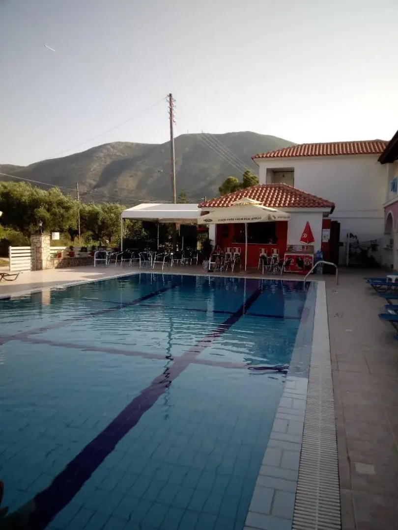 Giannis Studios Alykes