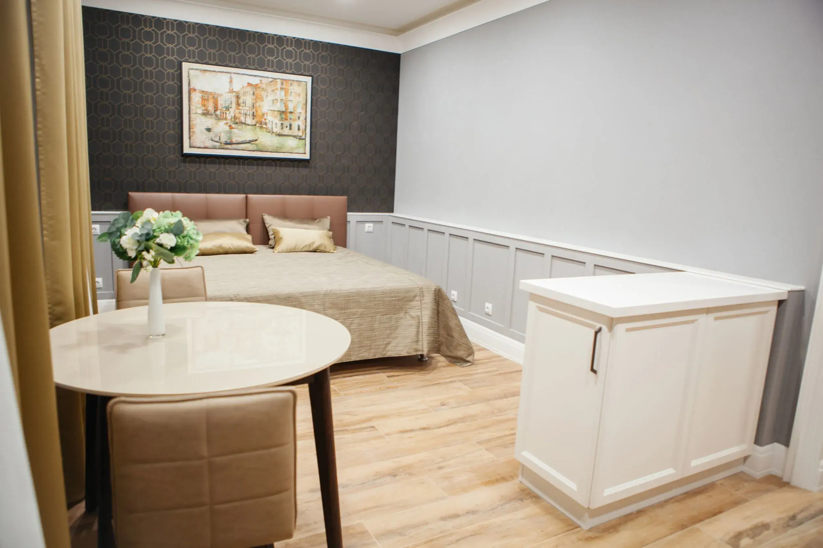 Отель Golden Horse