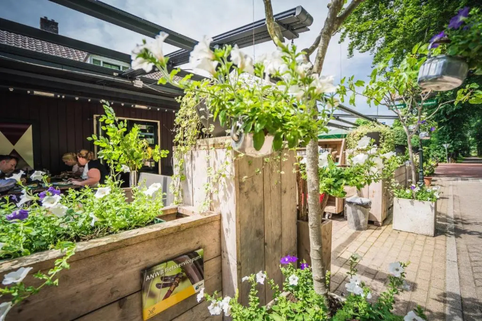 Herberg Restaurant t Zwaantje