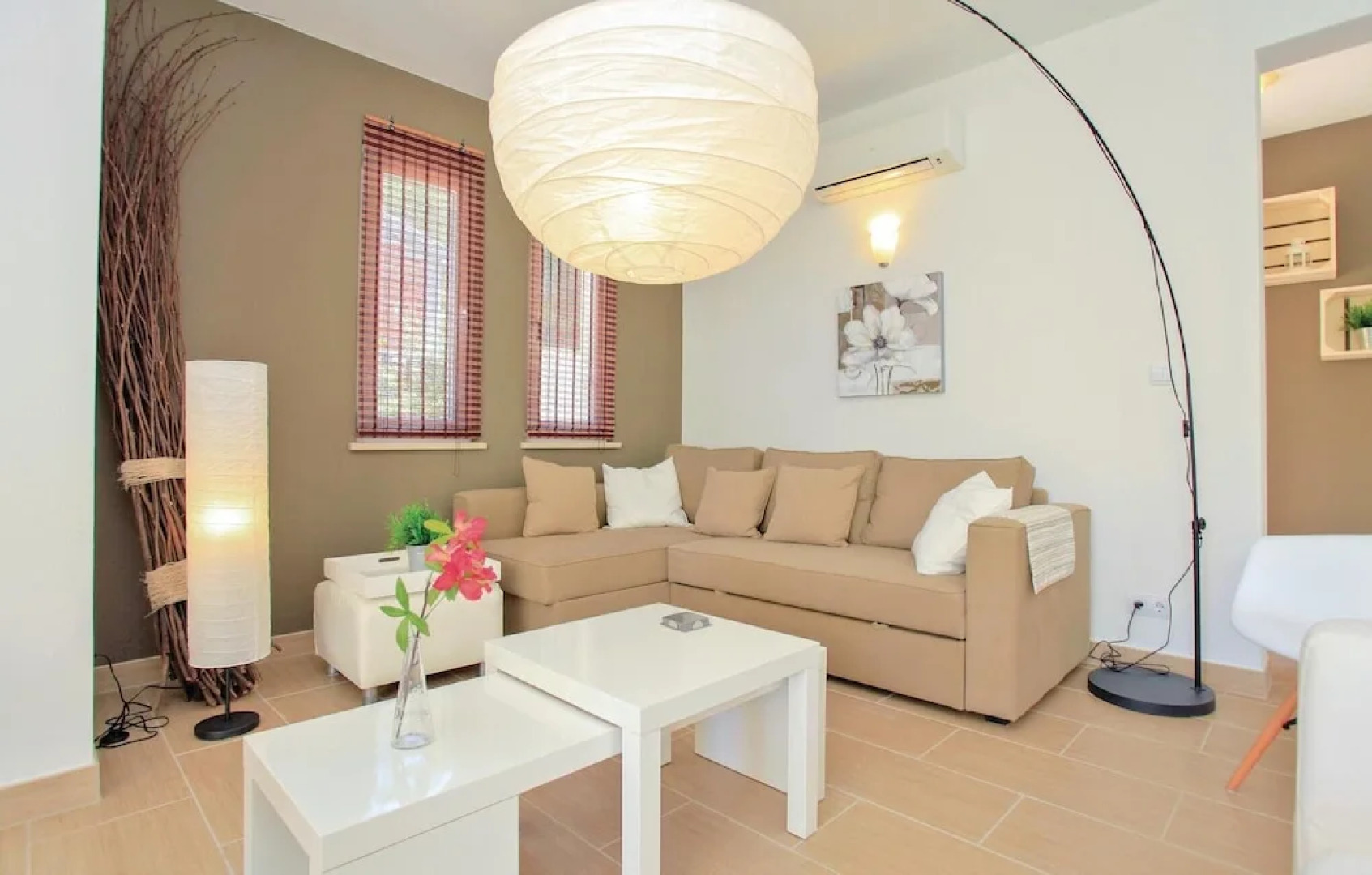 Stunning Home in Prigradica With Jacuzzi, Wifi and 8 Bedrooms