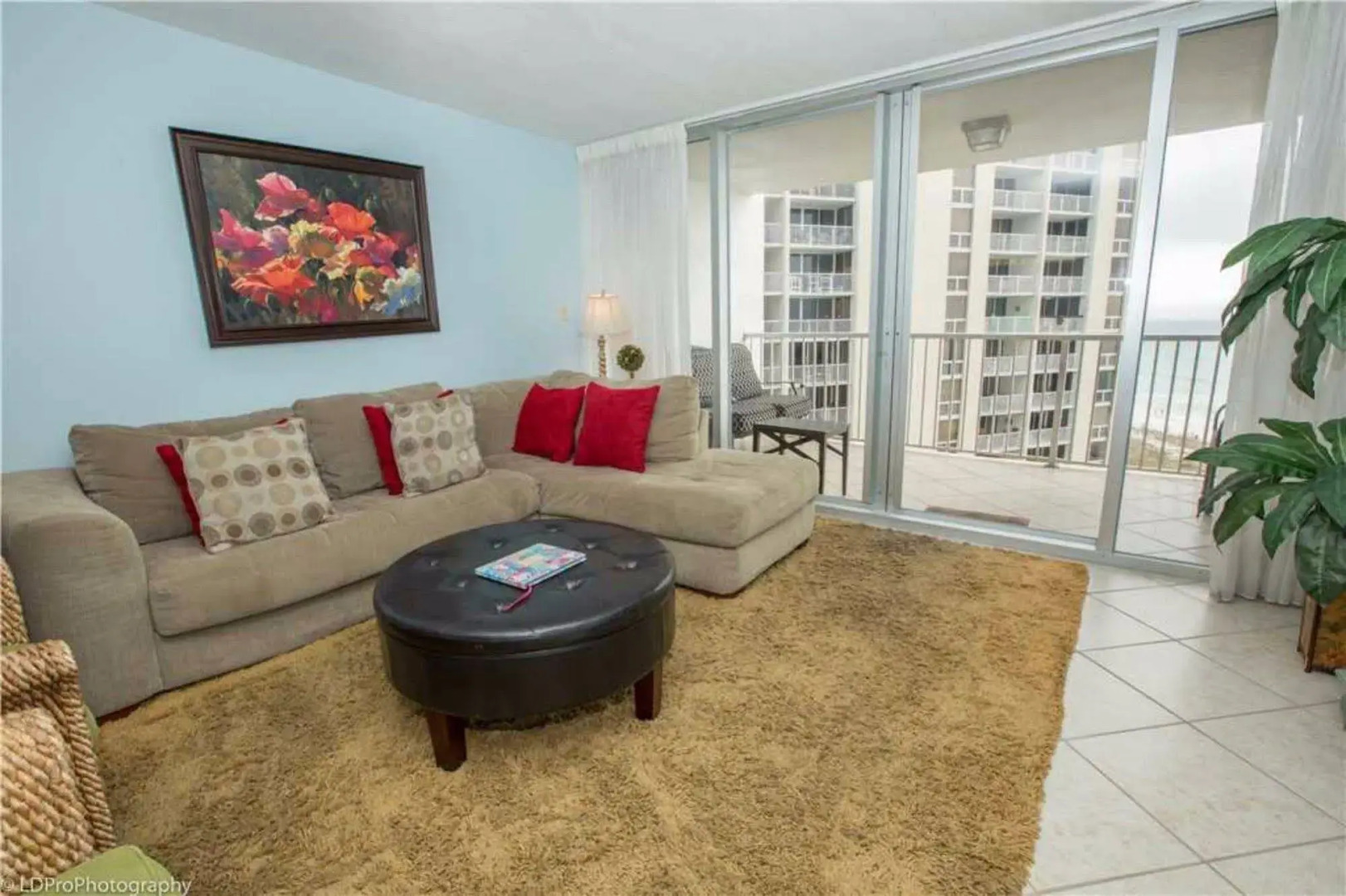 Shoreline Towers by Holiday Isle