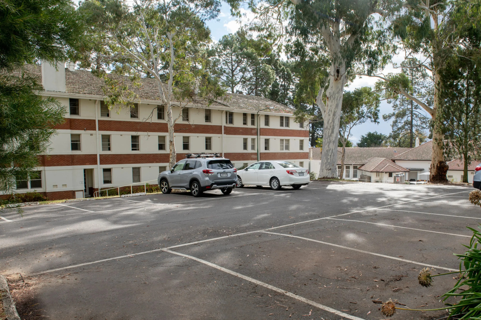 Linaker Art Deco Motel