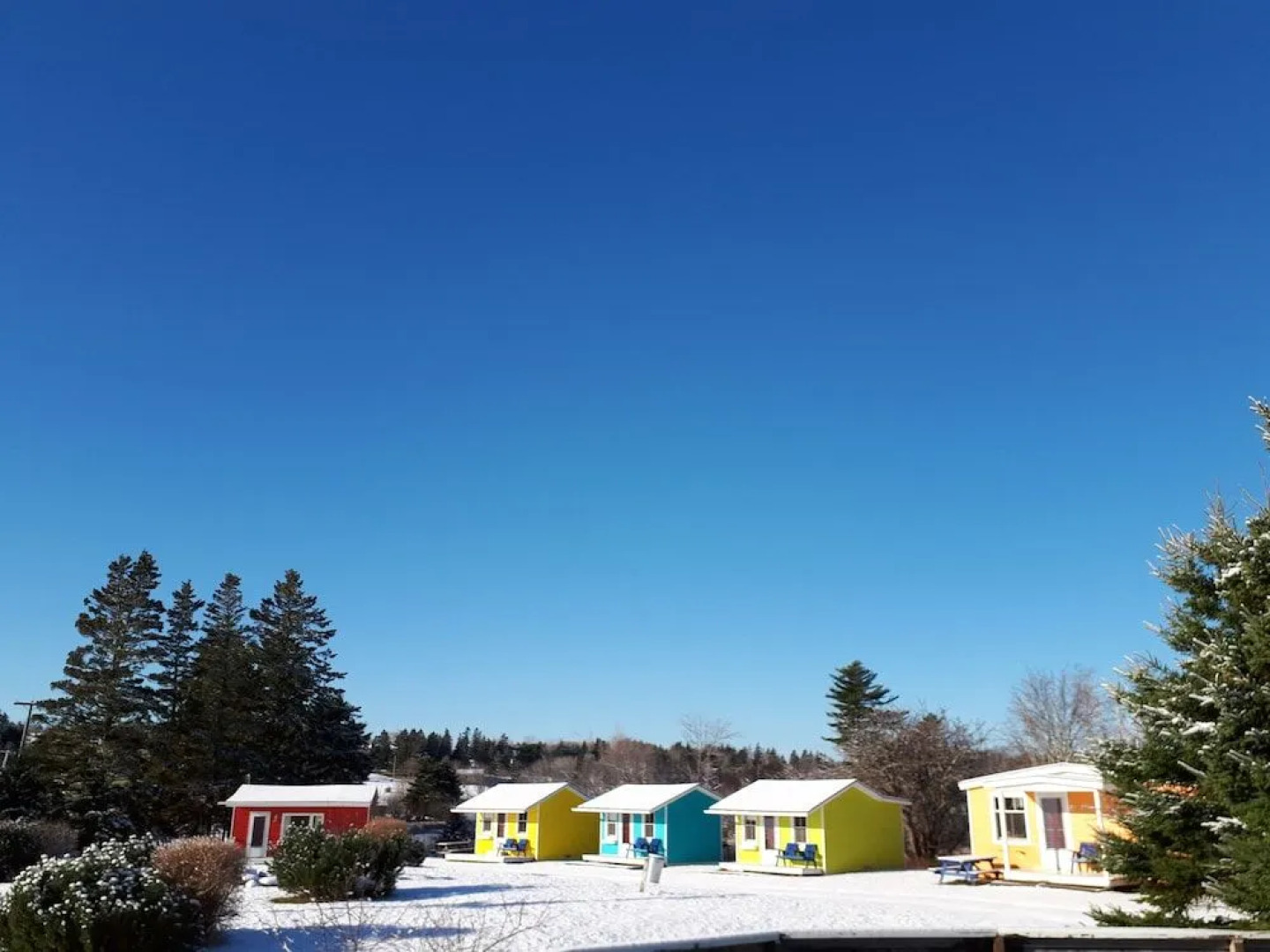 Atlantic View Motel and Cottages