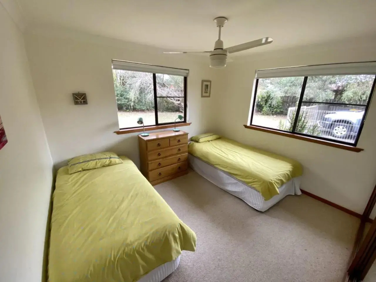 PISCES 2 of 5 Hope Cl Dunbogan