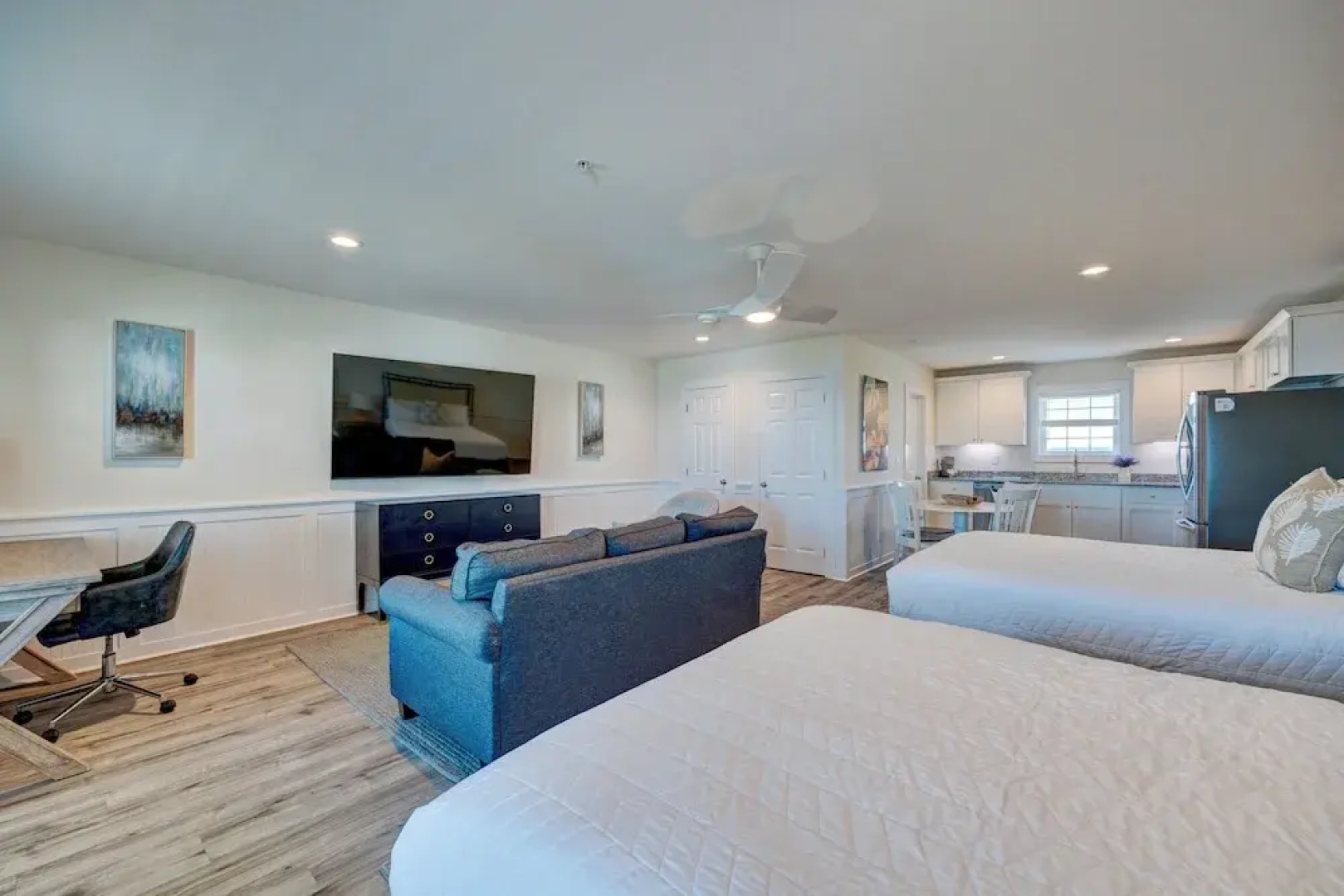 Saltwater Suites