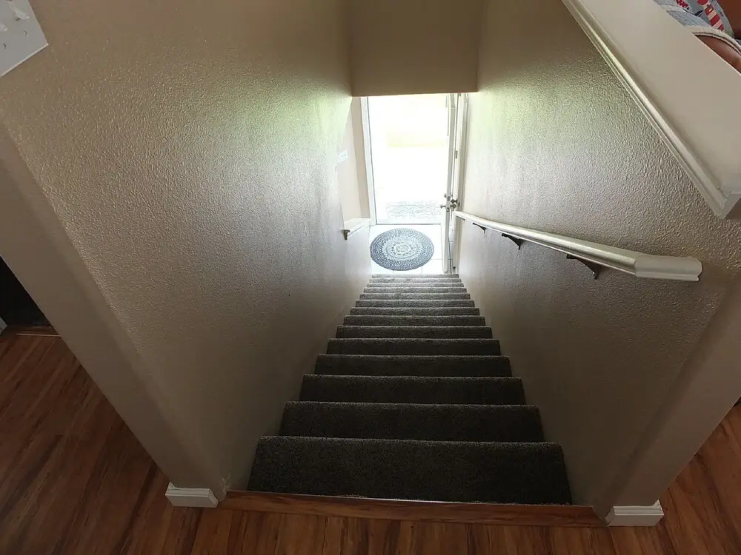618 Airpark 2 Bedroom Condo by Redawning