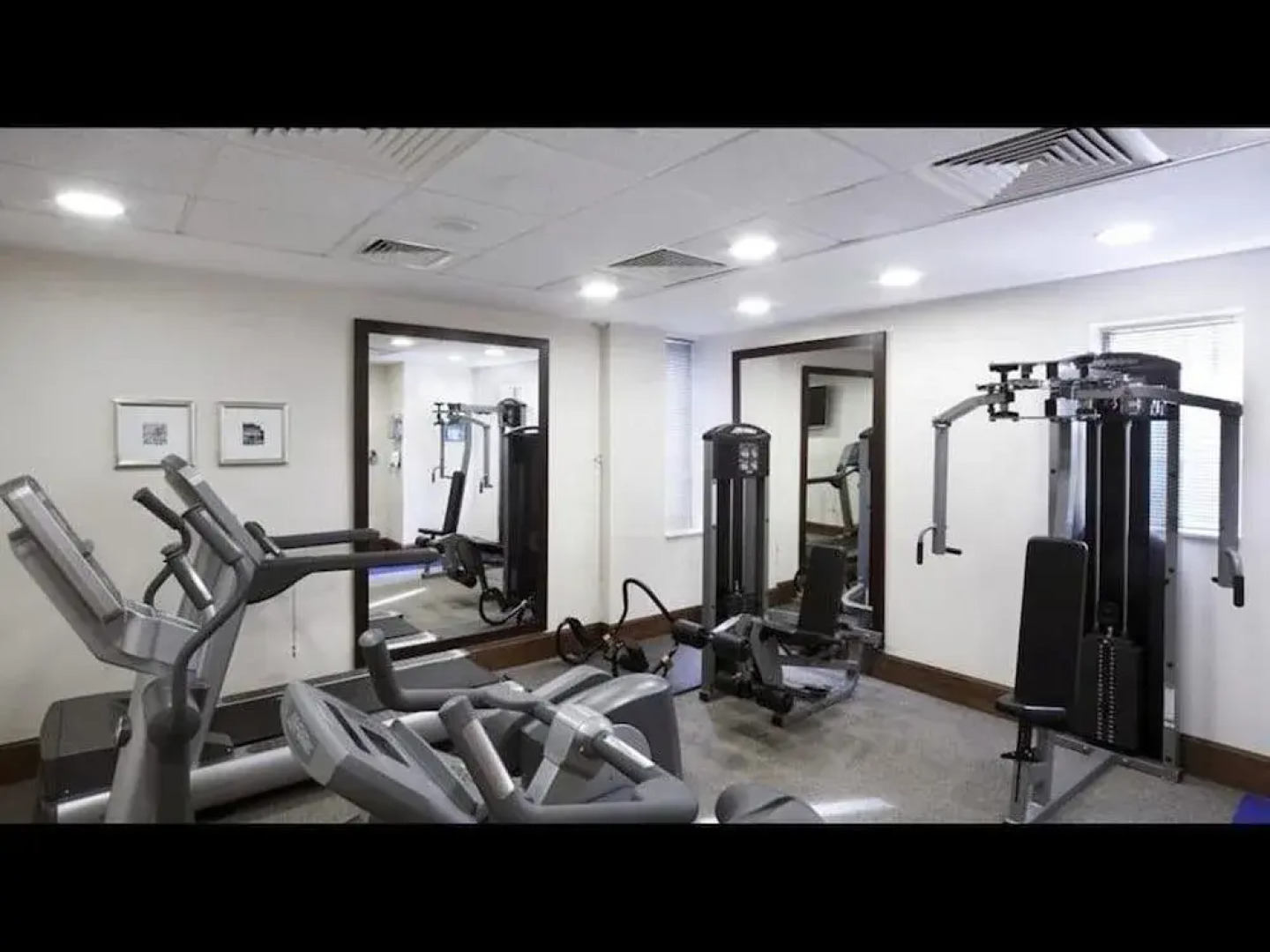 Alexander Apartments Limesquare