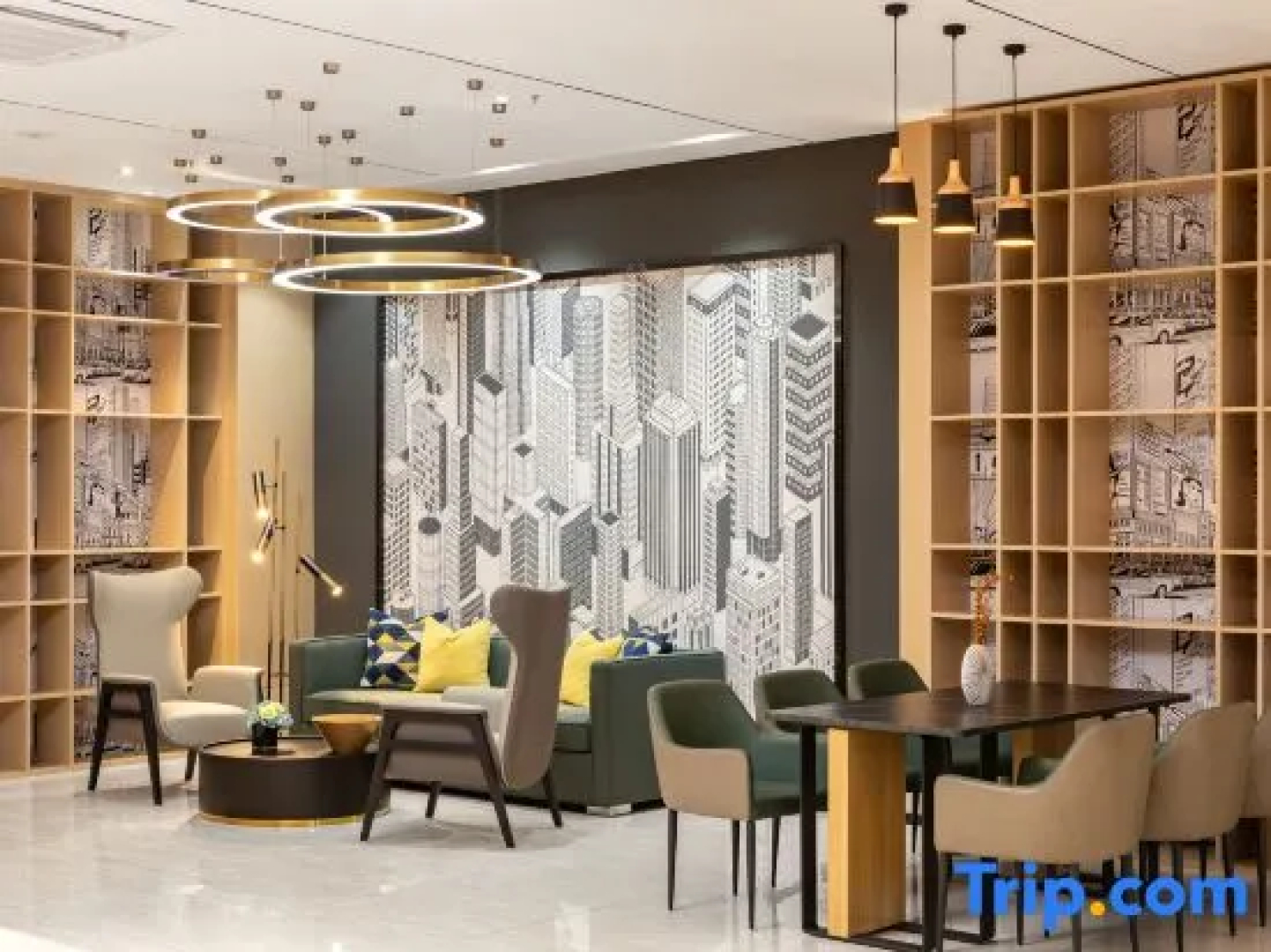 City Comfort Inn Hotel (Lingao Shopping Plaza)