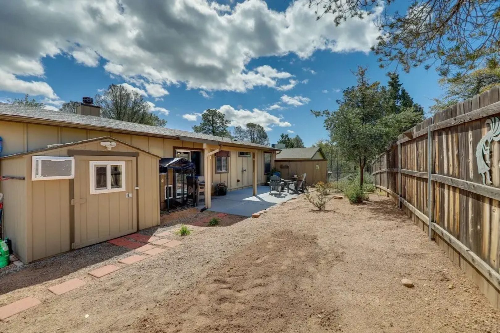 Payson Home w/ Yard, Fire Pit: 2 Mi to Downtown!