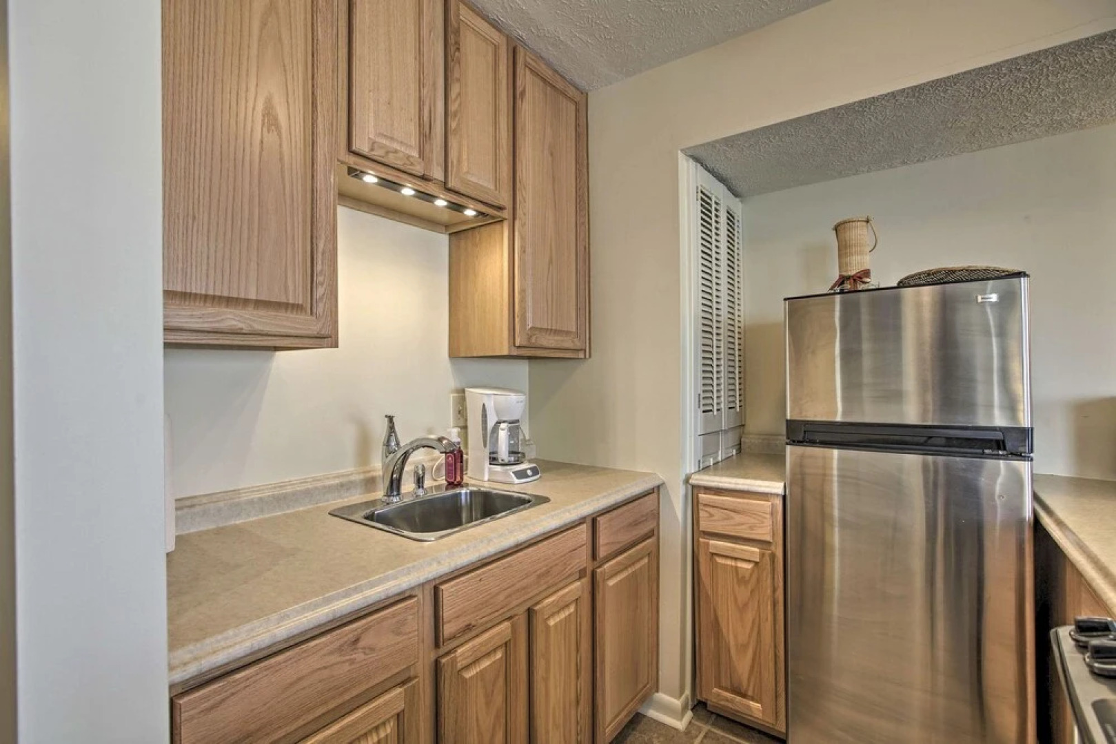 Ski-in Ski-out Wintergreen Condo w/ Balcony