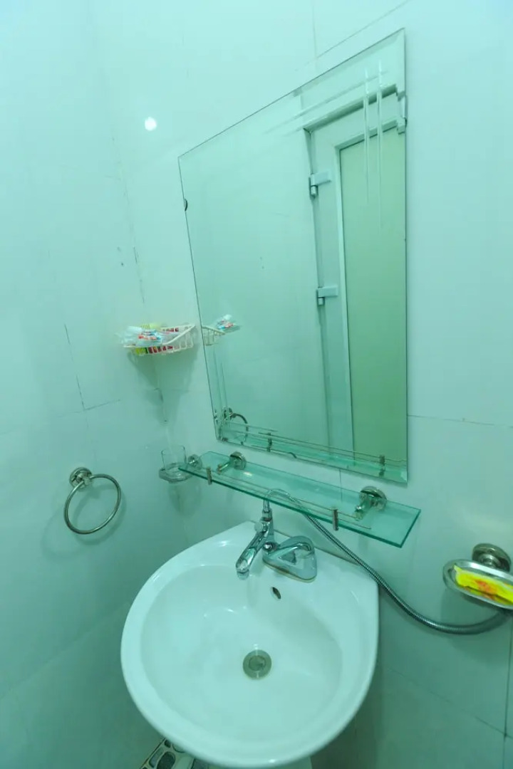 Sinh Thai Binh Hien Guesthouse - Hostel