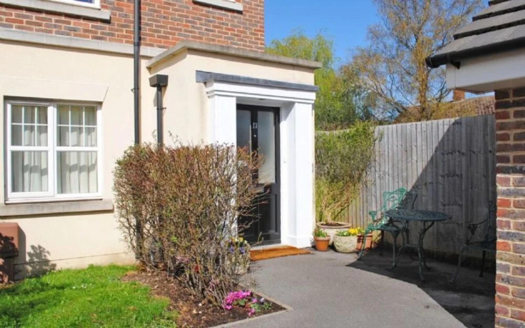 17 Quinton Fields, Emsworth