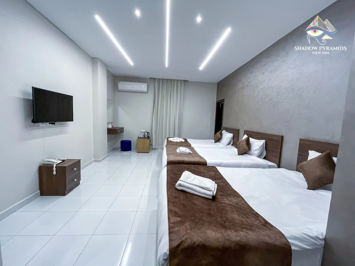 Shadow Pyramids View INN