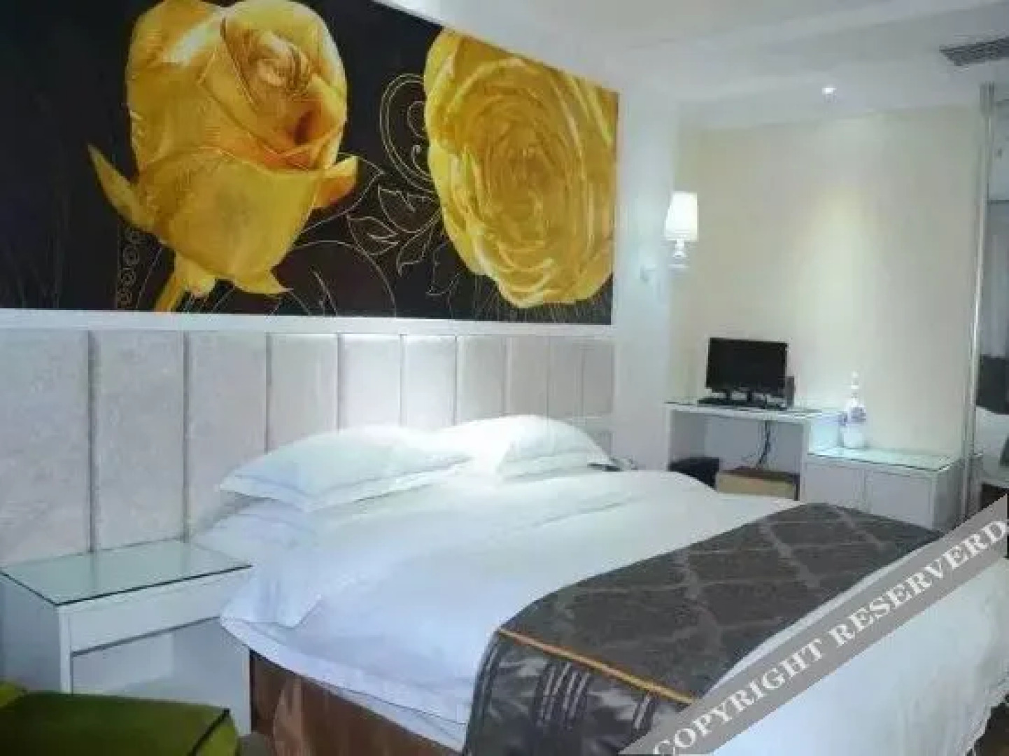 Tianchi Sunshine Hotel