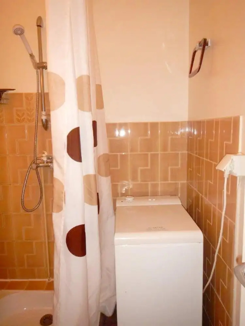 Studio in La Croix-valmer, With Wonderful sea View and Furnished Balco