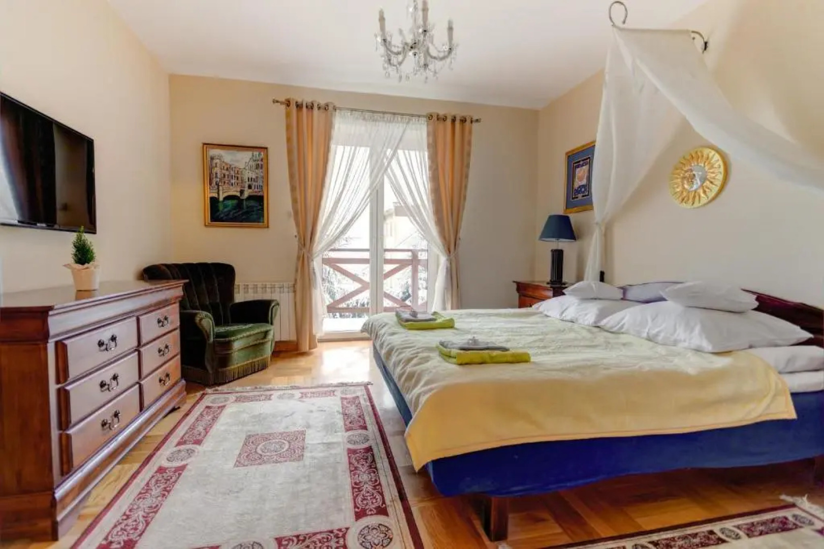 Willa Lubicz Apartamenty Rodzinne w Krynicy Zdroju