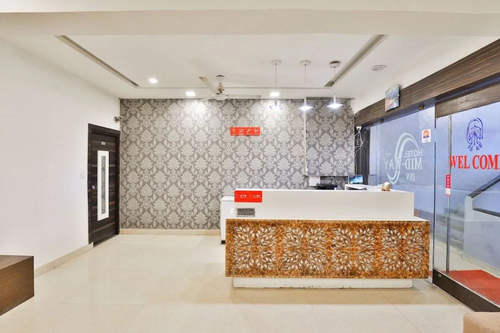 OYO 5904 Hotel Midway Inn