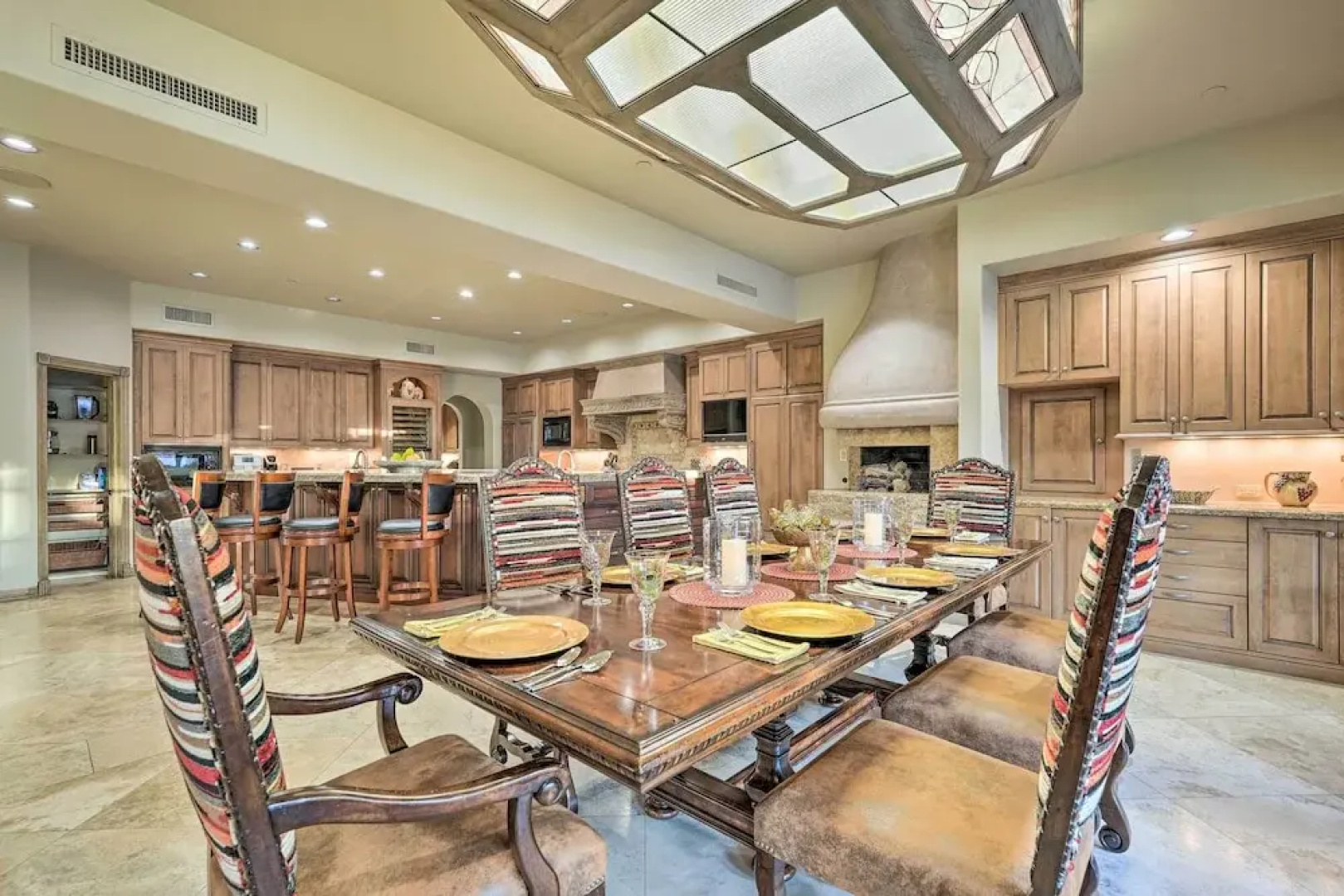 Paradise Valley Villa w/ Luxe Pool & Outdoor Games