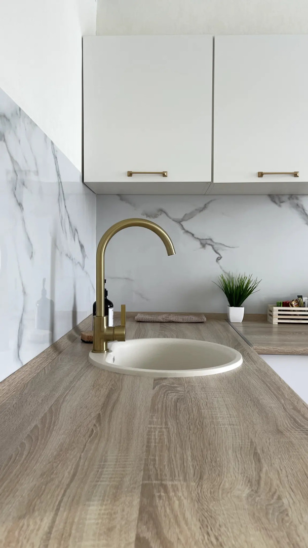 Апартаменты на улице Добролюбова 1