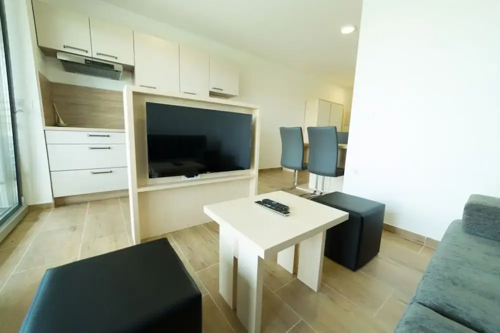 Apartmaji Banonia Stork Flight