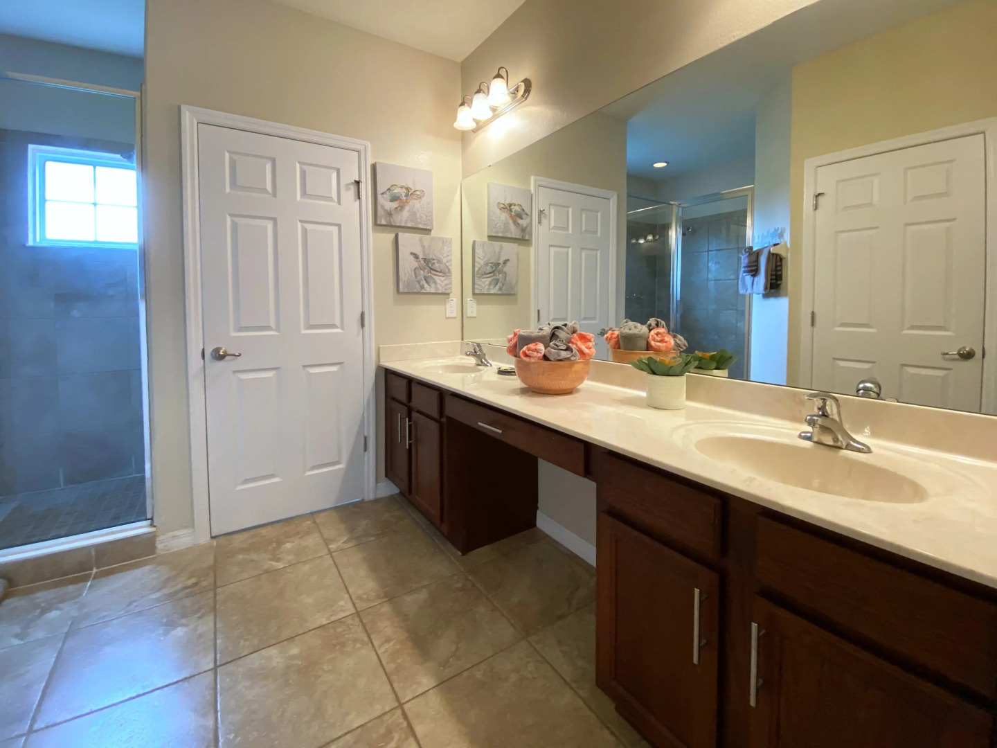 Spacious 5Bd Pool Hm Spa Gm Watersong -256YS, Davenport, US