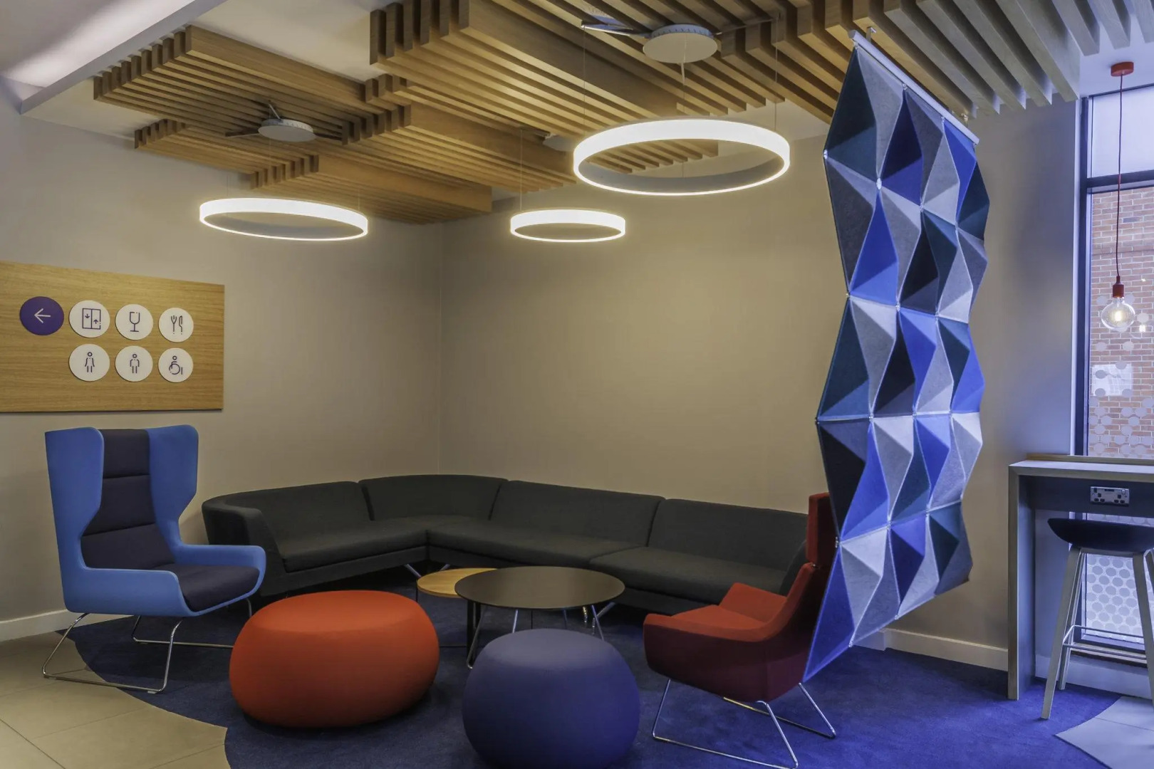 Holiday Inn Express Hotel Dublin Airport by IHG