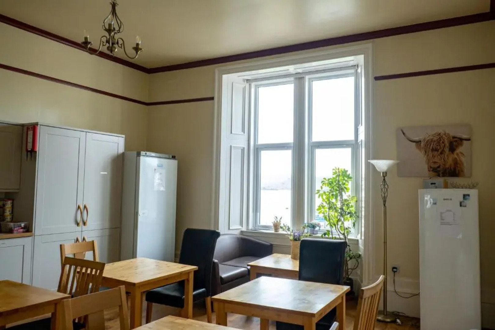 Corran House Guest House & Hostel