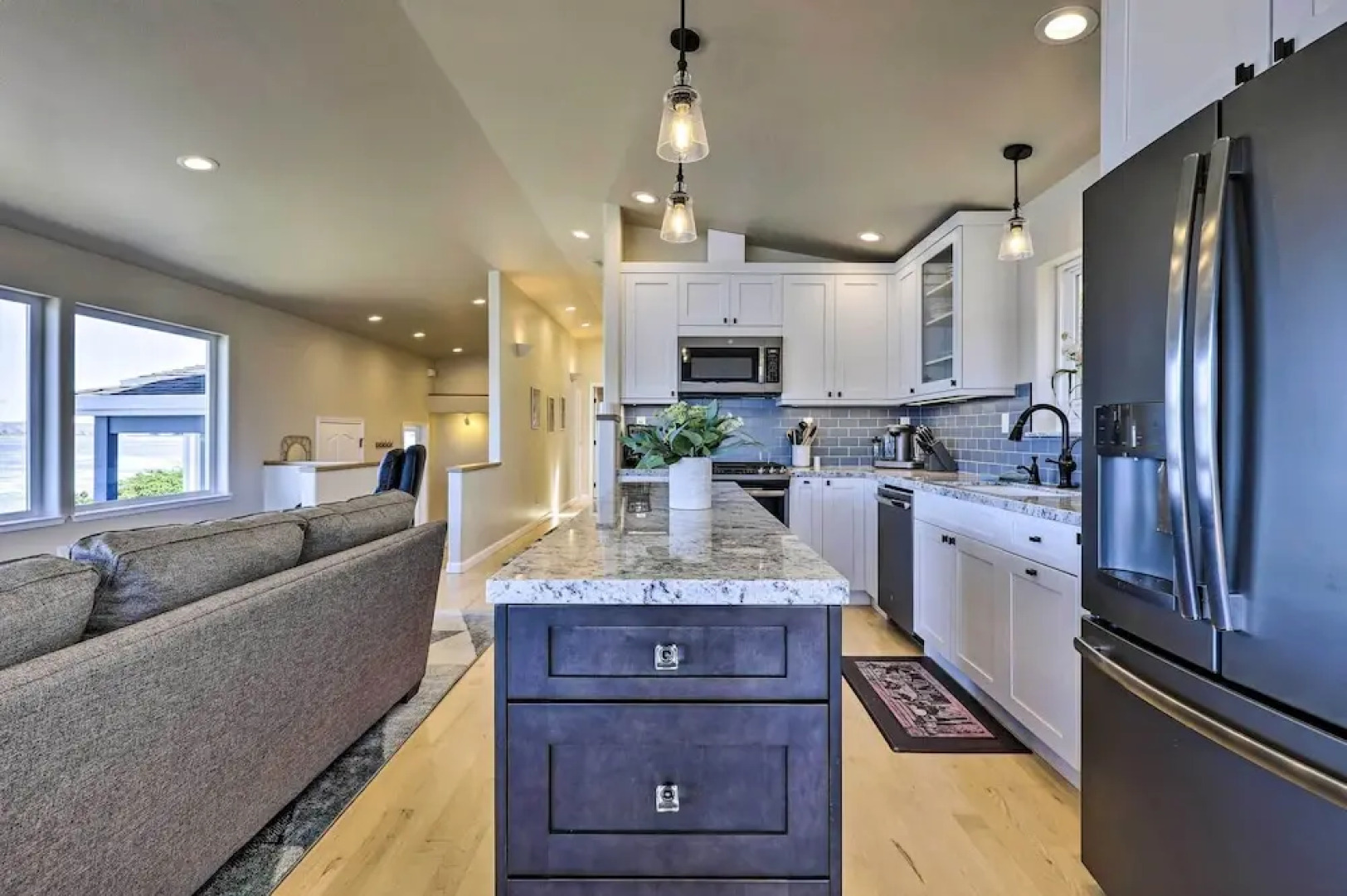 Dreamy Sonoma Coast Home w/ Waterfront Views