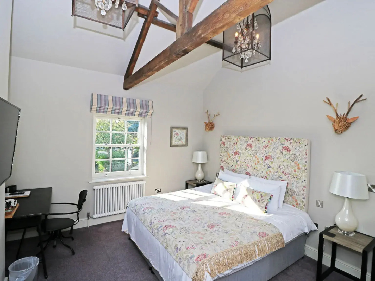 Plum and Partridge Inn