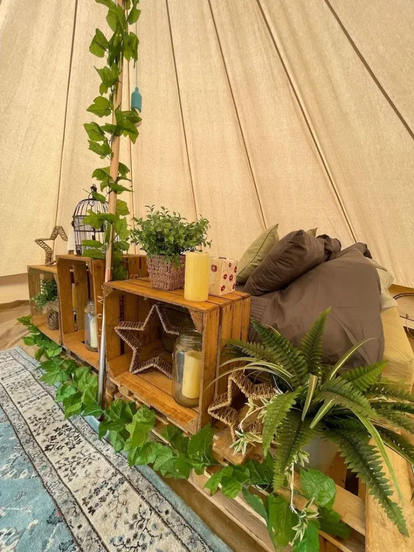 The Paddock Glamping - Clover 2