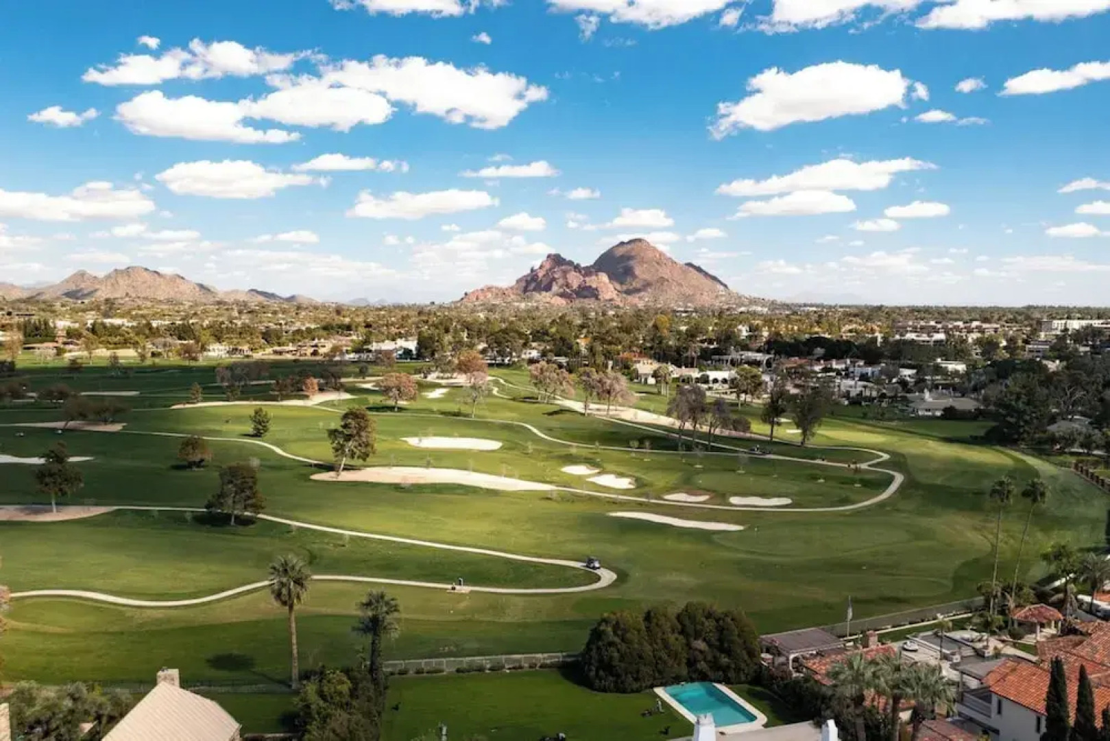 Sleek Phoenix Condo: Walk to Biltmore Fashion Park