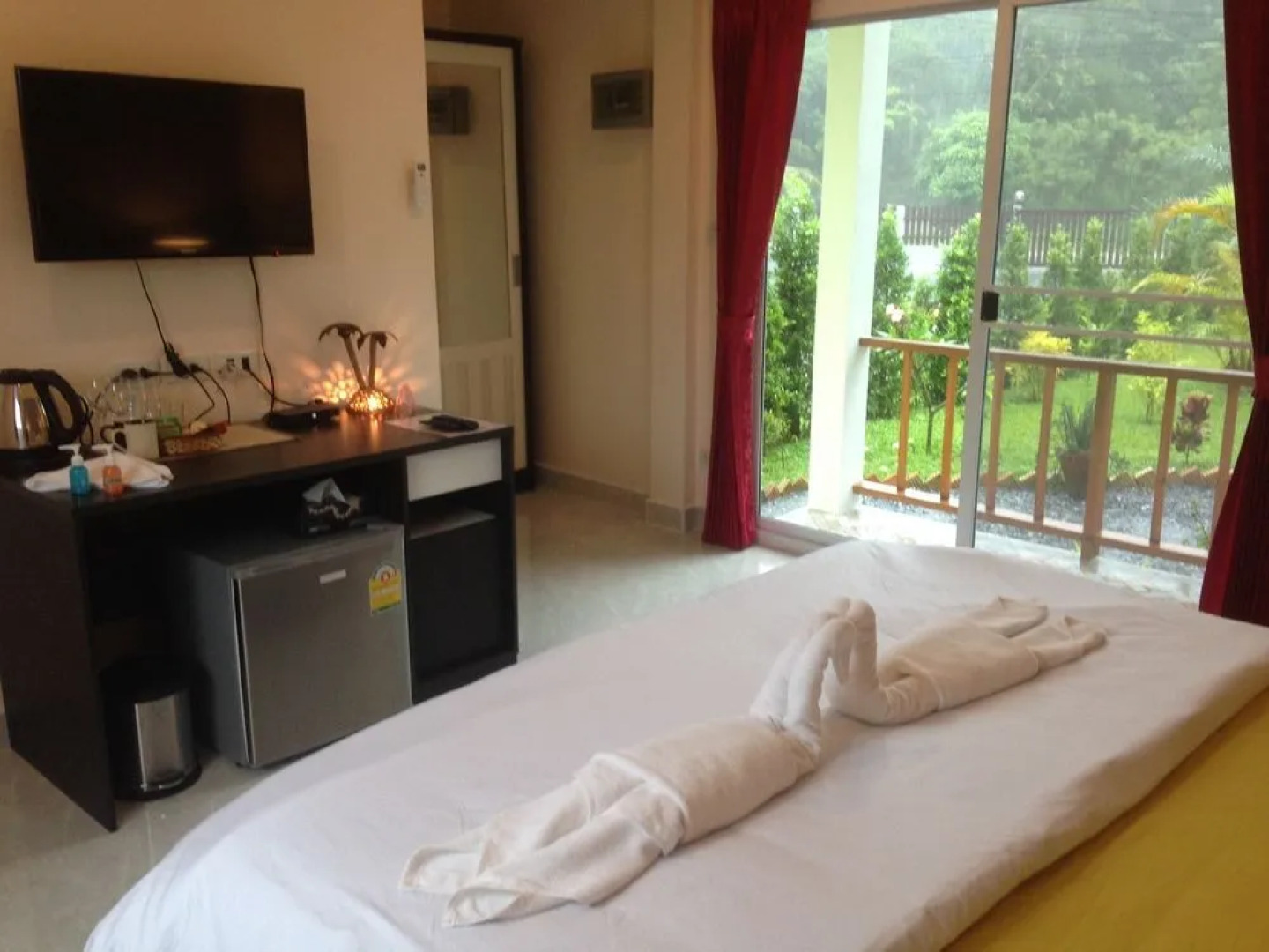 Bed & Breakfast To-Co