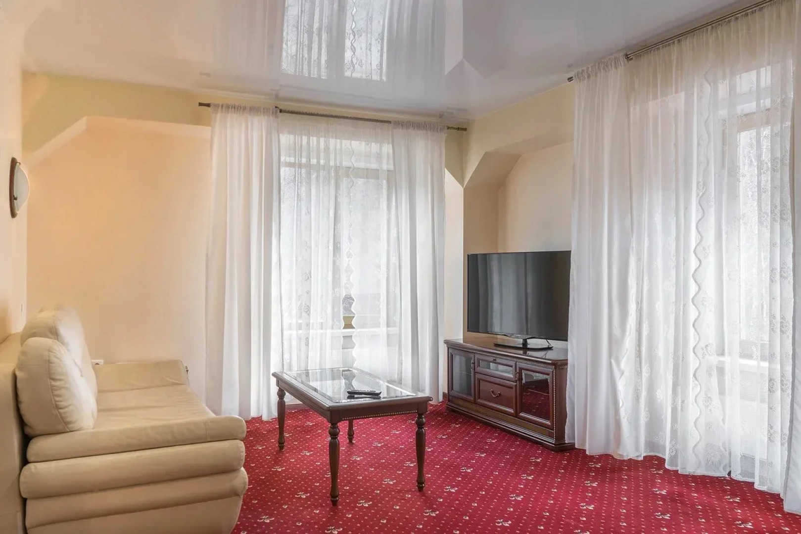 Отель «Ареда»