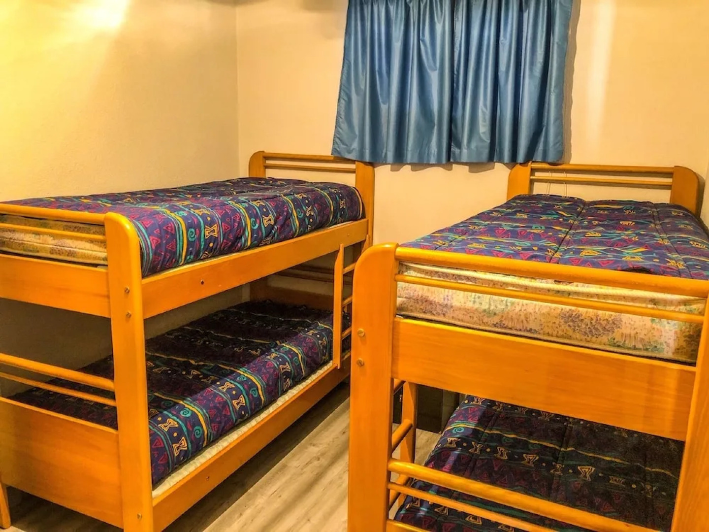 Blue Tour Travel Plaza