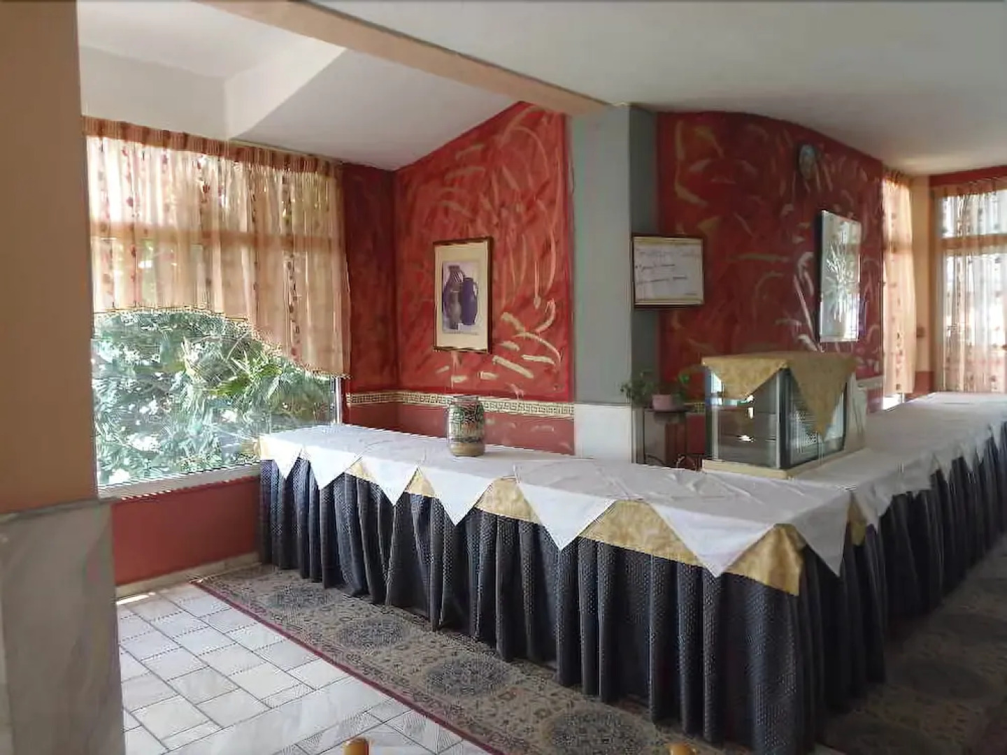 Great Alexander Hotel