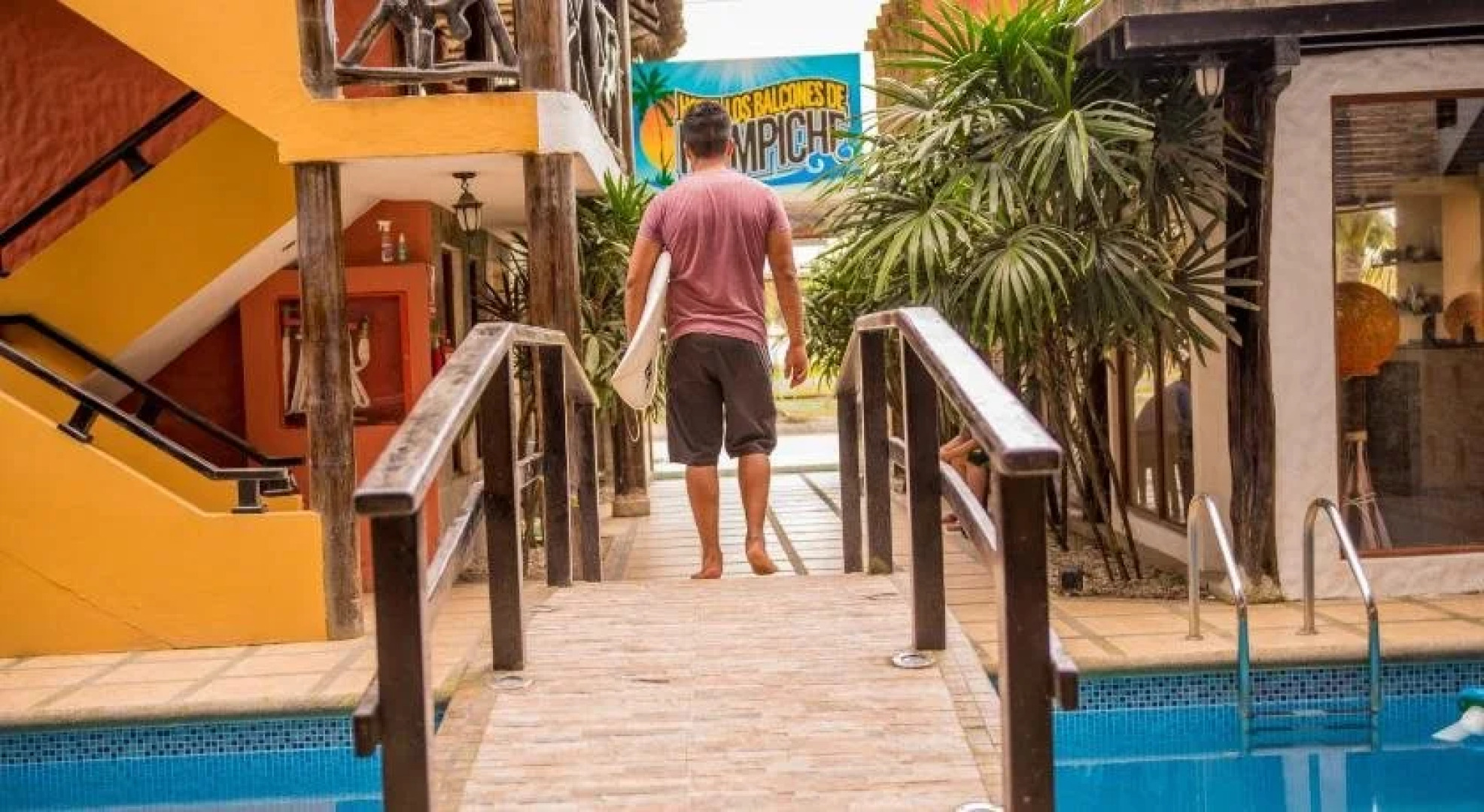 Los Balcones de Mompiche