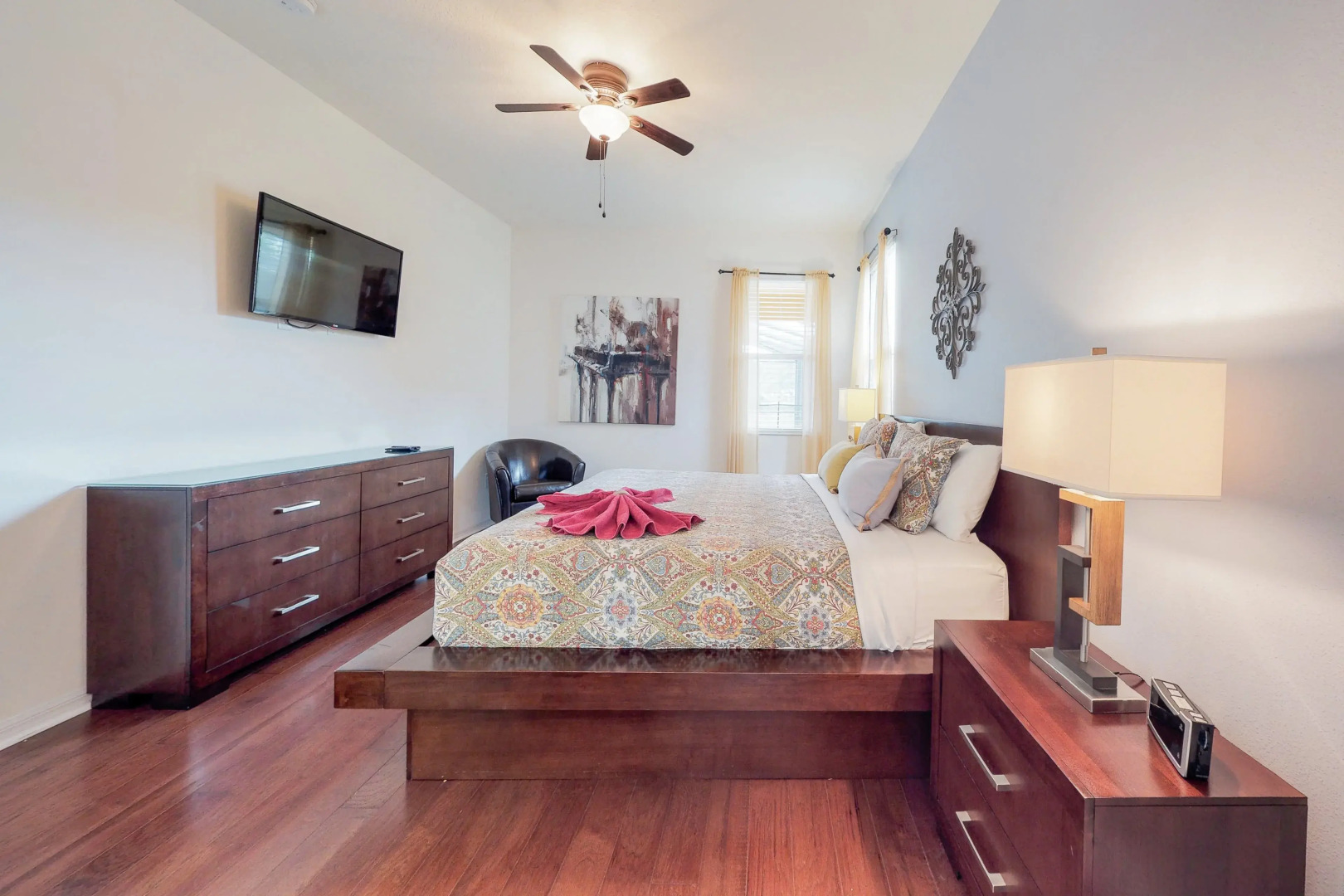 WS681OCB - 6 beds pool & spa luxurious home - Gate