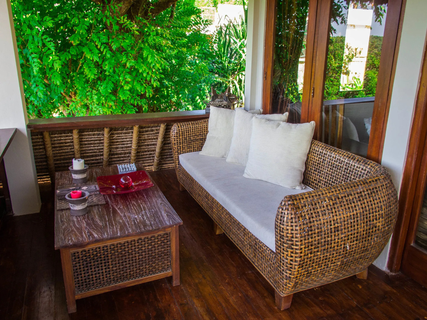 Twin Island Villas & Dive Resort