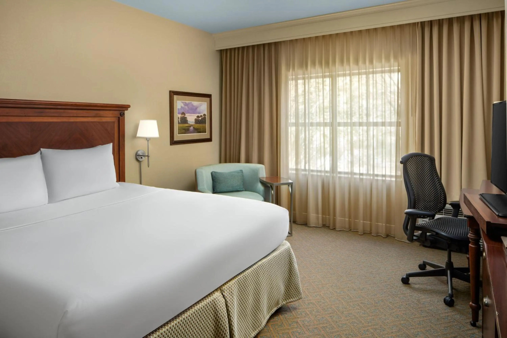 Courtyard by Marriott Charleston Mount Pleasant