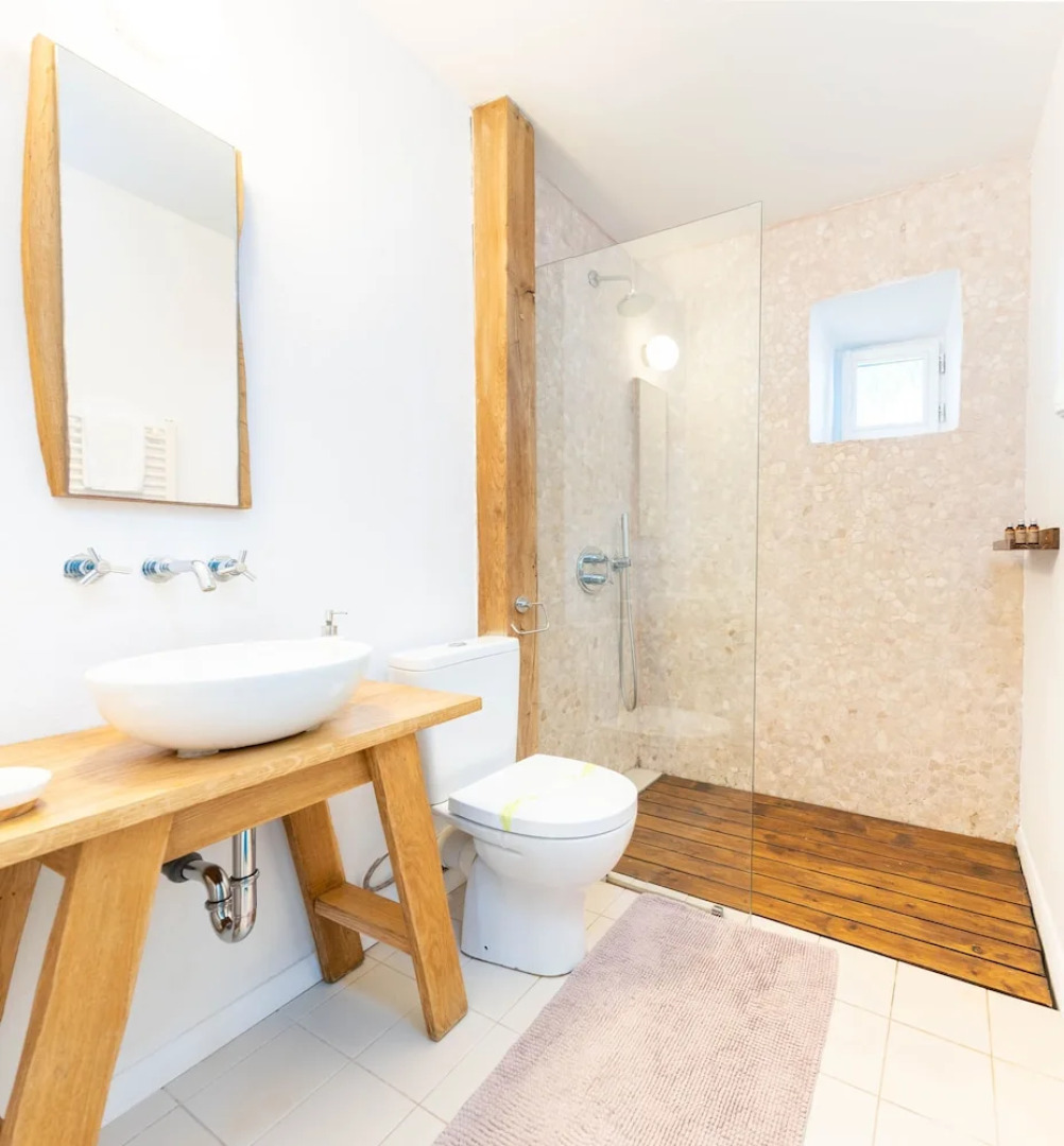 5 Chirpici - Small Traditional Resort