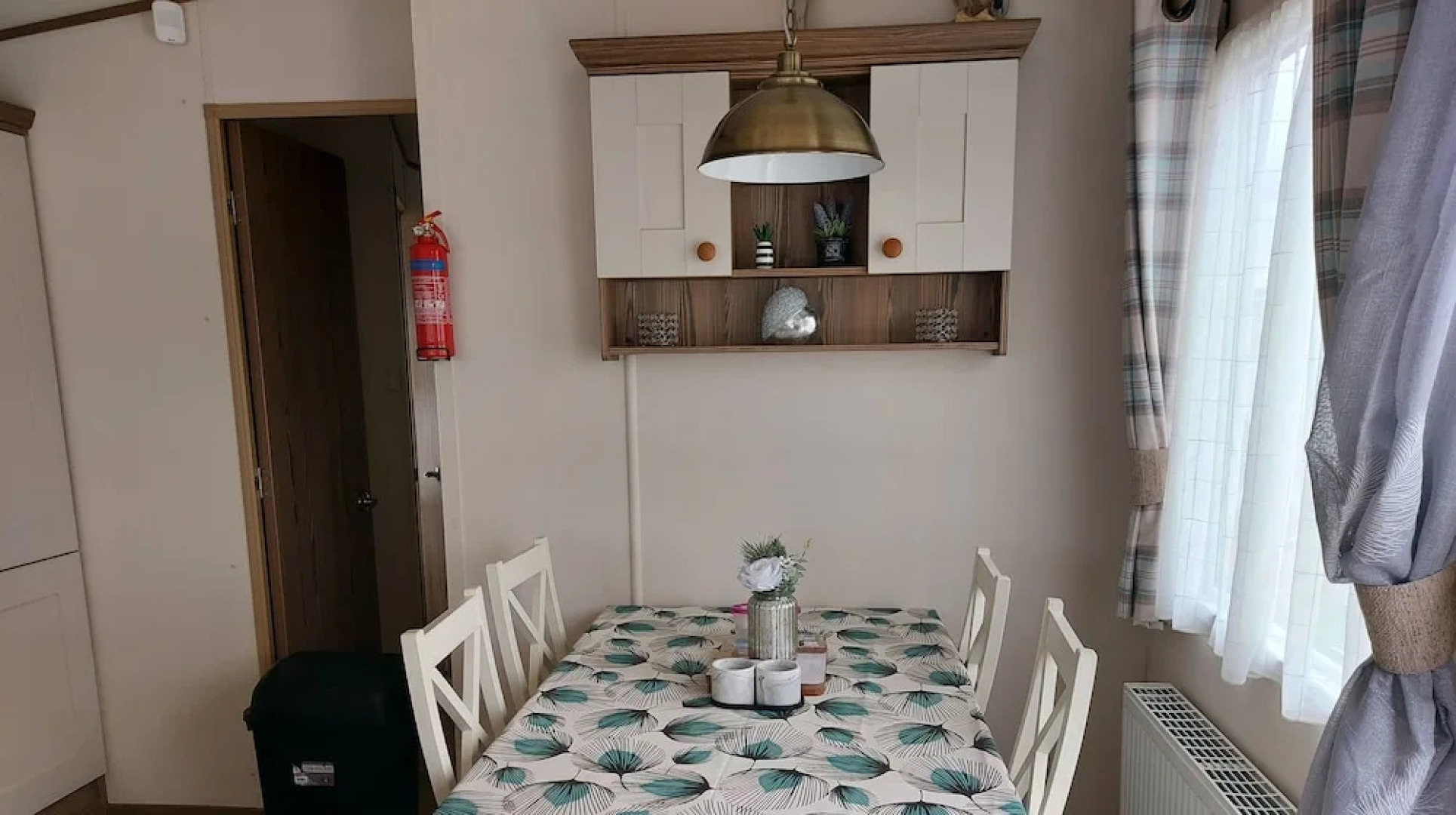 149 Unity Beach 6 Berth Encl Garden no Pets