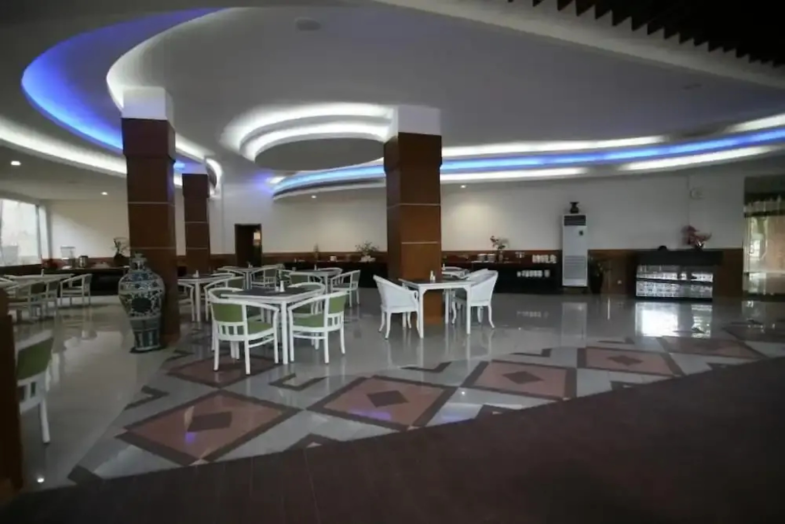 Hotel New Puri Garden Airport Semarang