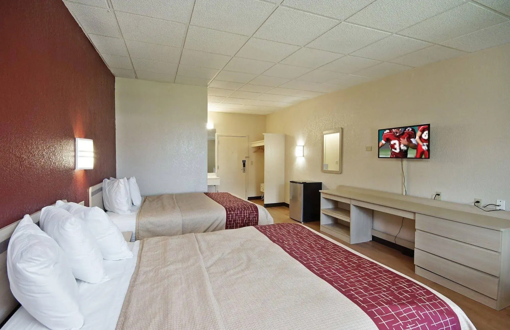 Countryside Suites Kansas City Independence I-70E Sports Complex Hotel