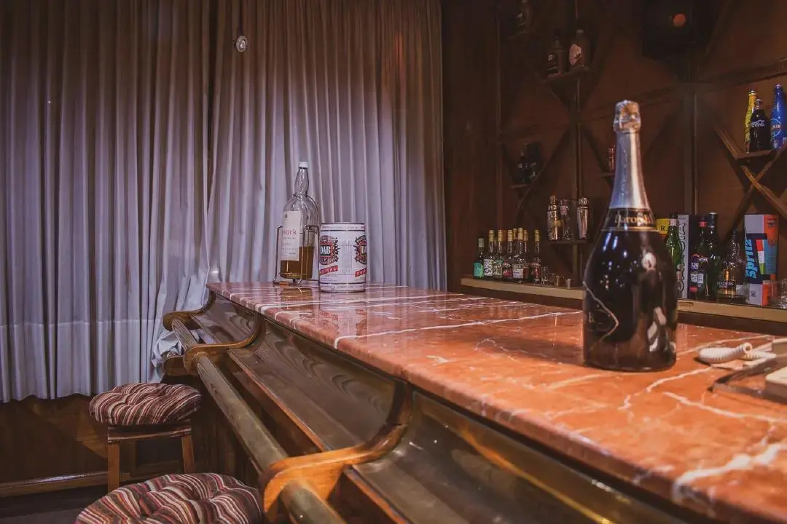 Edificio San Martín - Necochea -