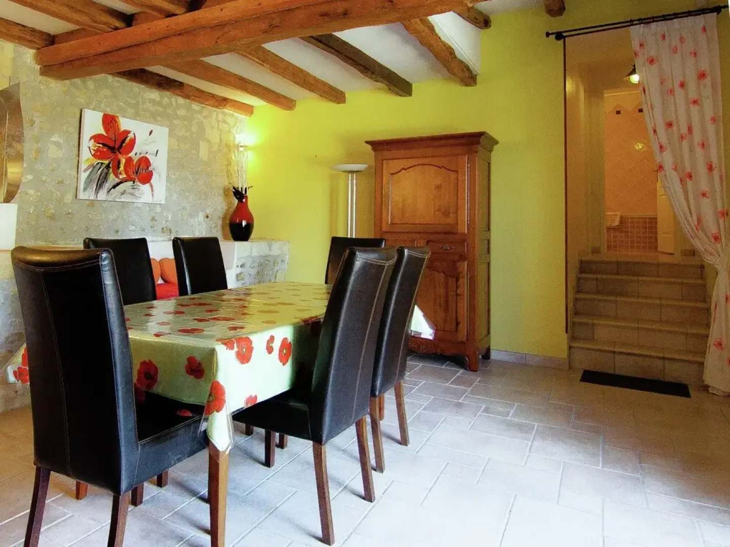 Luxury Apartment With Terrace, Sauna, Tennis, Pool