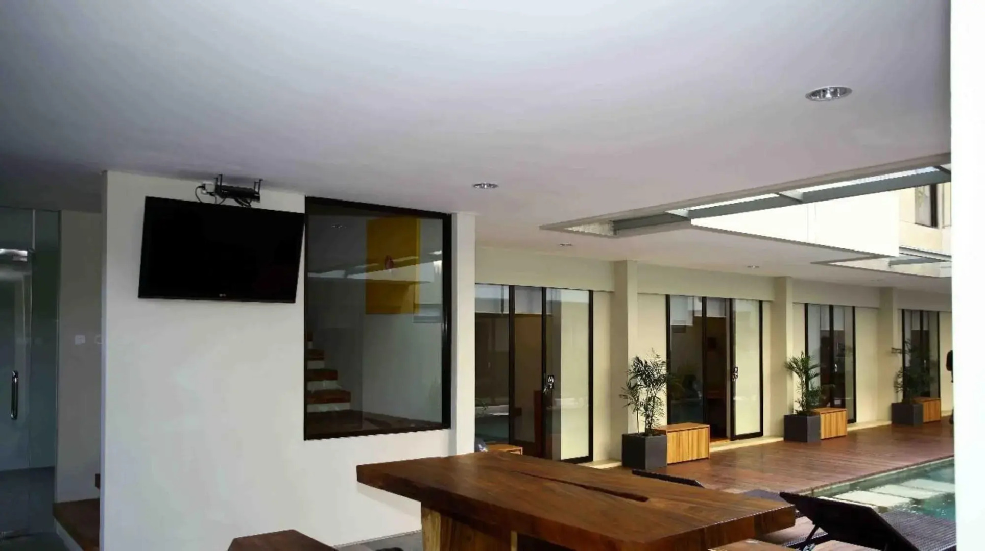 ZEN Rooms Permata Karawaci